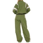 Custom women's nylon windbreaker tracksuit