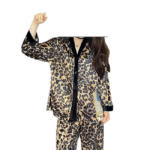 Custom women's lounge wear set