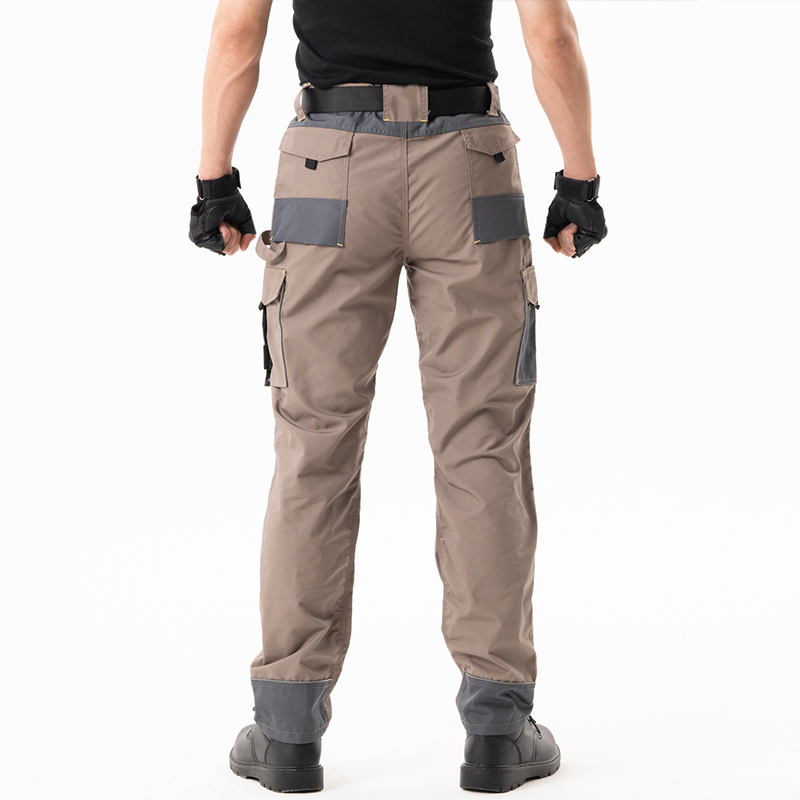 Multi-Pocket Cargo Work Pants with Knee Protection for Outdoor Use (4)
