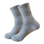 Men's sports crew socks