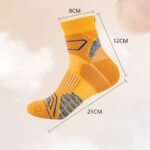 Padded basketball quarter socks