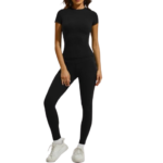 Custom women's yoga set manufacturer