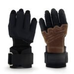 Cushioned palm weightlifting gloves